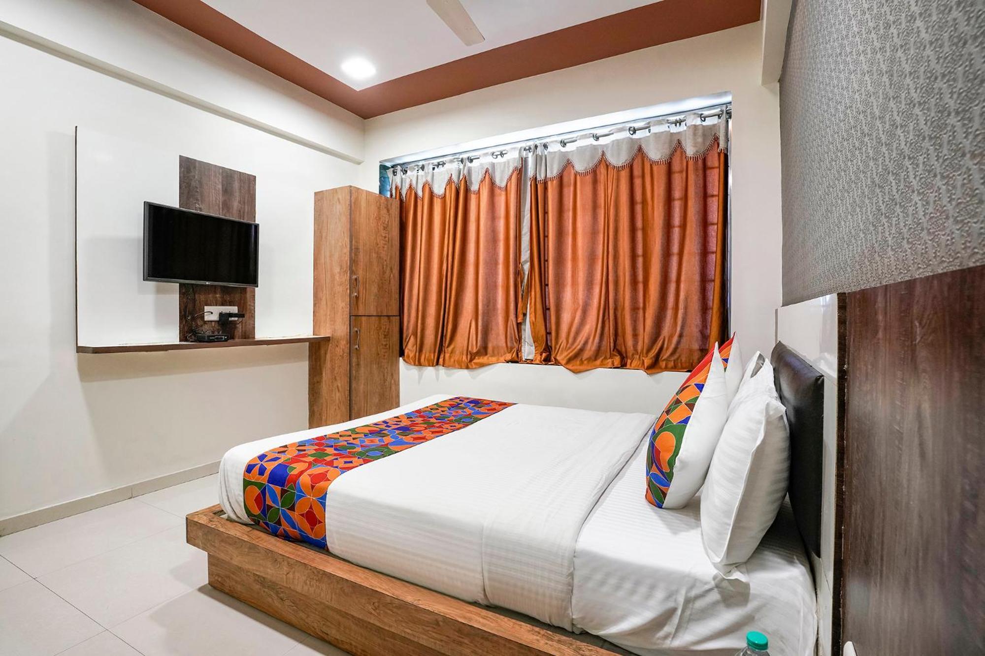 Fabhotel Galaxy I Ahmedabad Exterior photo