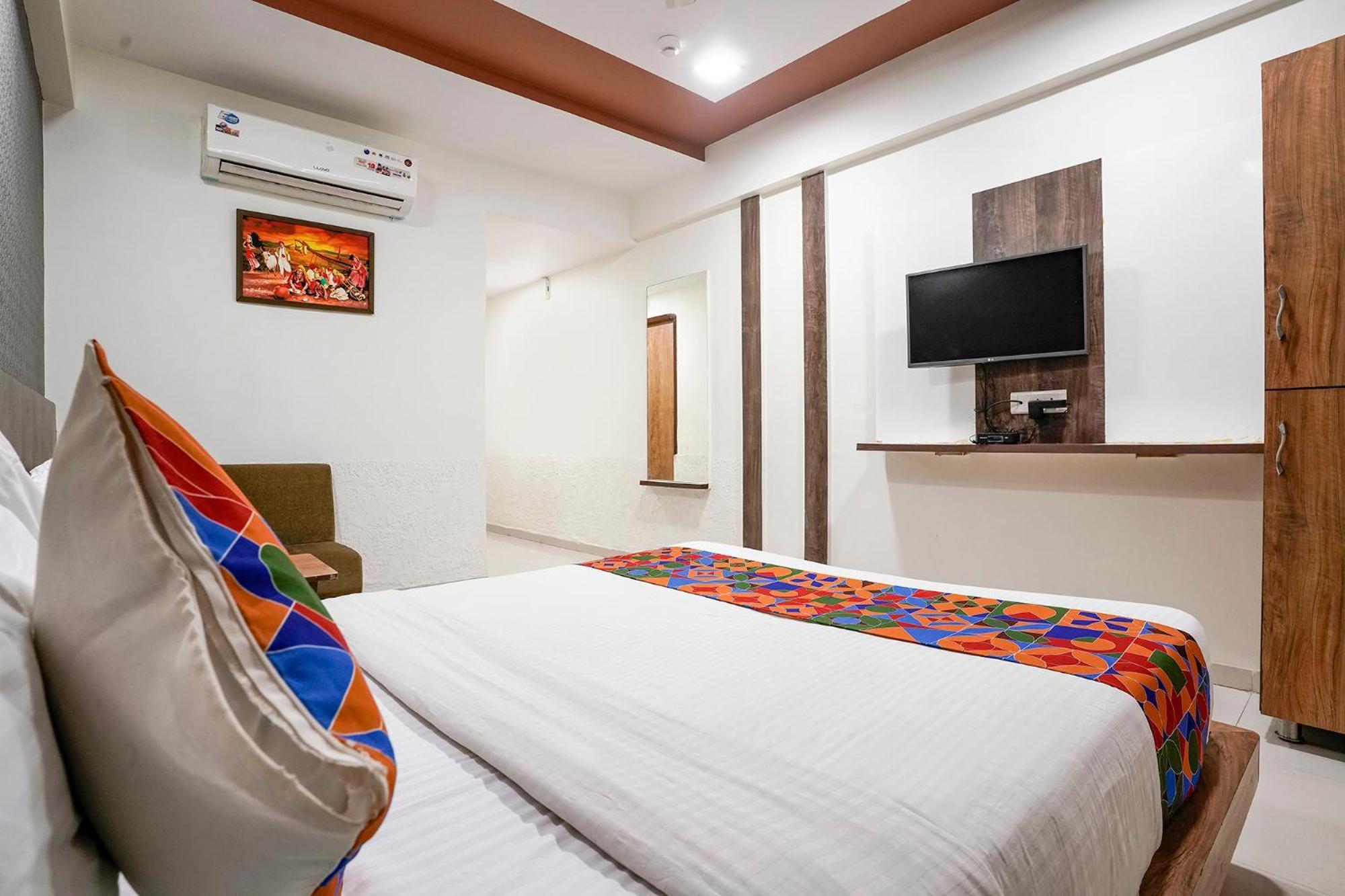 Fabhotel Galaxy I Ahmedabad Exterior photo